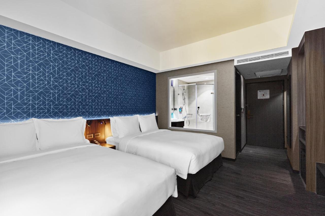 Holiday Inn Express Kaohsiung Love River By Ihg Exterior foto